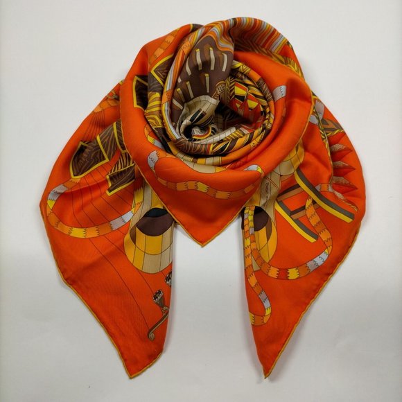 Hermes scarf Carre 90 Oranges Silk100% - Picture 2 of 11
